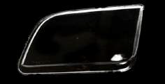 Mustang 04-08 стъкло